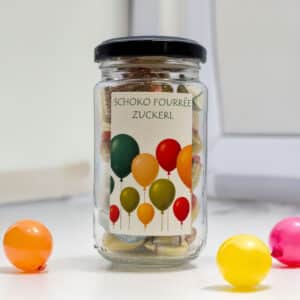 Schoko Fourrée Zuckerl im Glas – schokoladige Bonbons mit cremiger Füllung